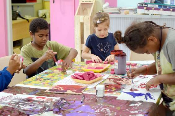Dans les maisons de quartier de Nouméa, 