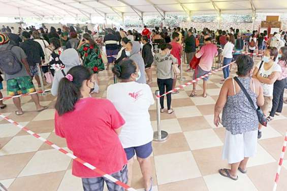 Covid : à Tahiti, des tests en série