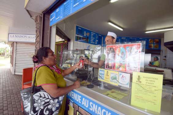 Anse-Vata : l'absence de touristes rebat les cartes de l'activité commerciale