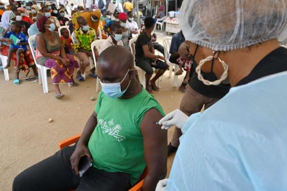 La polio et Ebola, surveillées de près