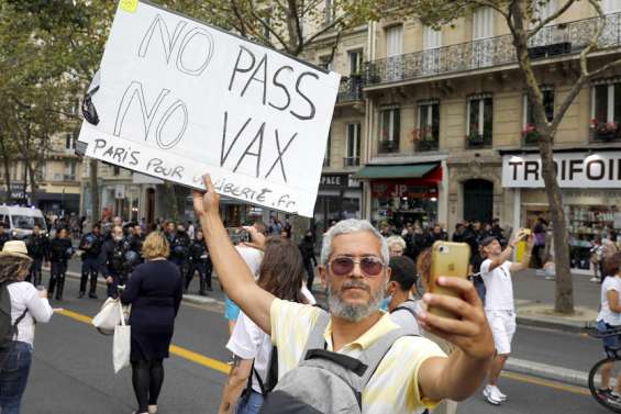 Sixième mobilisation anti-pass sanitaire, participation de nouveau en baisse