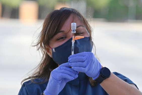 Le vaccin anti-Covid de Pfizer pleinement autorisé aux USA