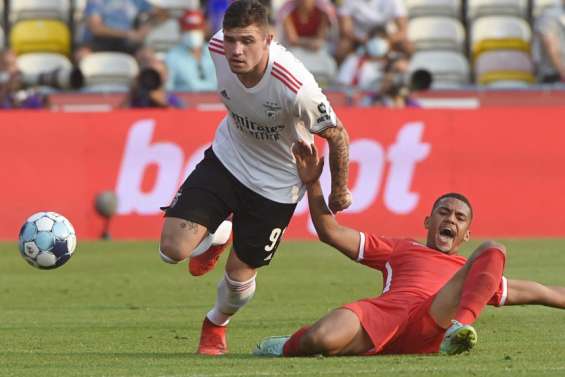 Benfica s'en sort