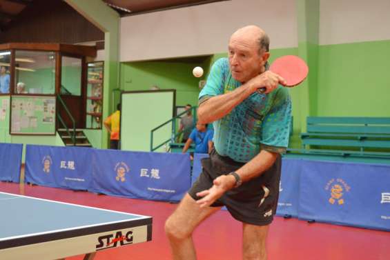 Chaque matin, Patrick Gillmann commence le journal par la fin