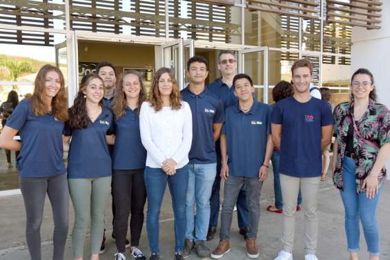 Éducation : des étudiants vulgarisent leur thèse et leurs recherches en cinq minutes