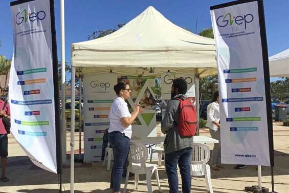 La place des Accords a accueilli les Rendez-vous de l'emploi