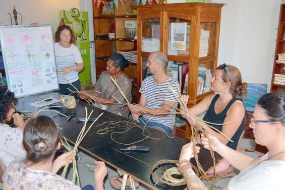La journée artistique a plu au public samedi au musée de Bourail