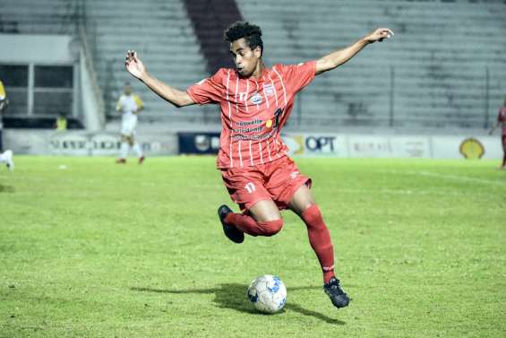 Football : Tiga et Baco poursuivent leur route en Coupe