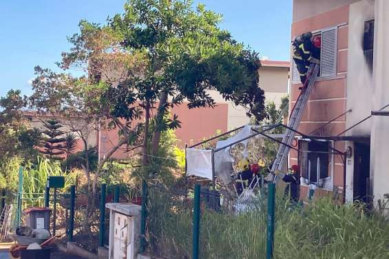 Feu d’habitation à Dumbéa-sur-Mer