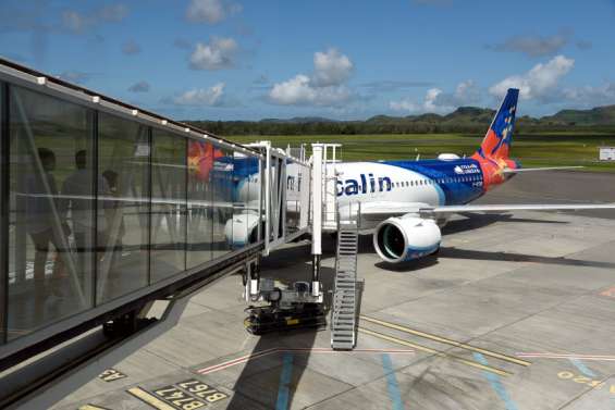 Sur les Tokyo-Nouméa, le gouvernement autorise uniquement les soignants cette semaine