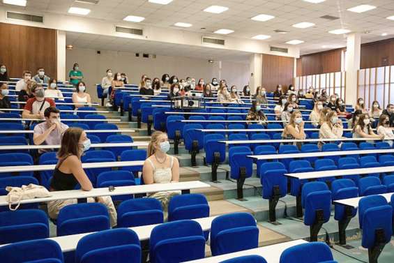 Enseignement : les étudiants font « enfin » leur rentrée après de longs mois loin des amphis