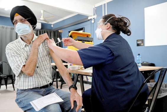 Vaccination : en Australie, les minorités s'organisent