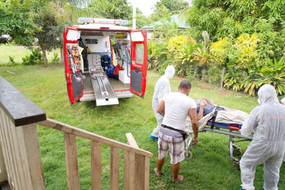 Vaccination anti-Covid en Polynésie : les sapeurs-pompiers mis à contribution