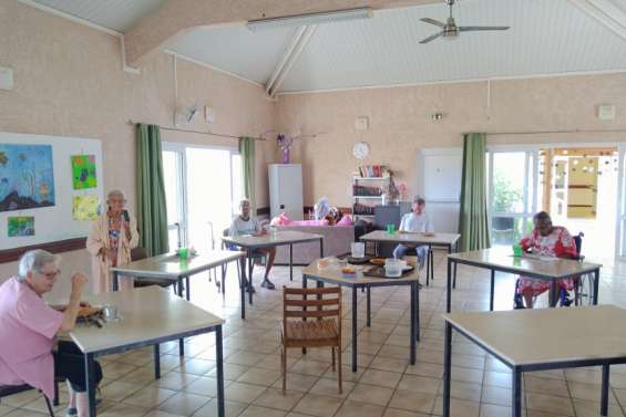 Le centre de retraite des Kiwanis en vase clos à La Foa