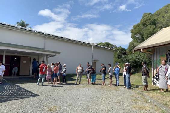 Bourail : plus de cent personnes vaccinées au Colisée