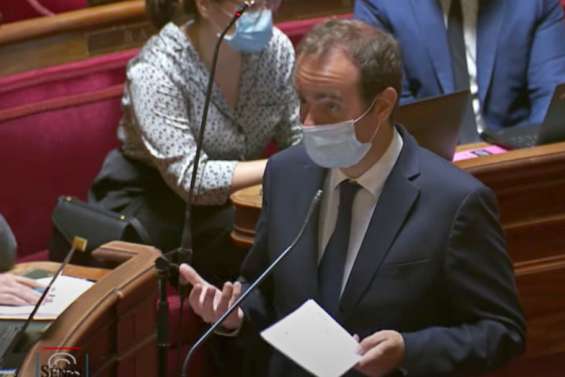 La Calédonie doit choisir si elle veut être « seule »