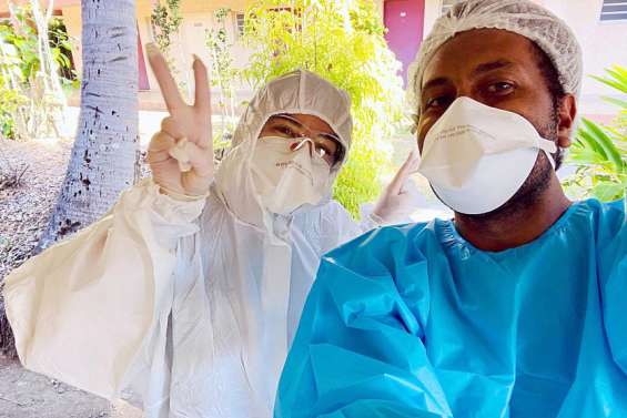 Partout sur le territoire, des volontaires s'engagent pour aider le corps médical