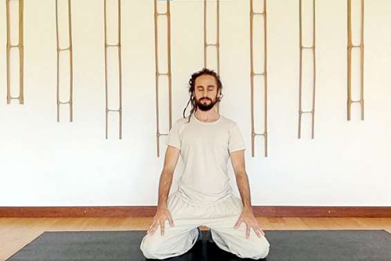 Santé : le yoga en ligne, une parenthèse de bien-être durant le confinement