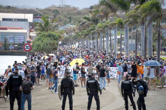 Manifestation des antivax : pourquoi le haut-commissariat ne l'a pas interdite ?