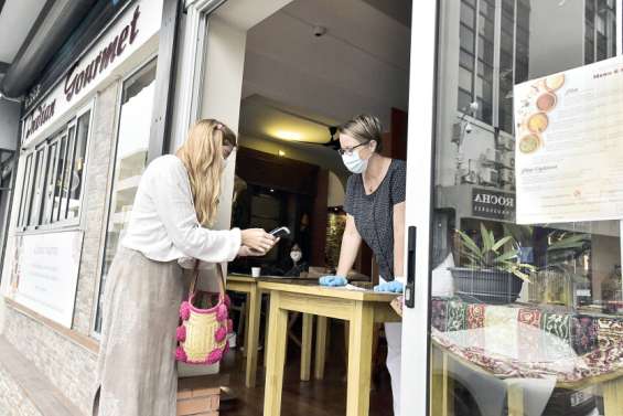 Économie : dans les bars et restaurants, 