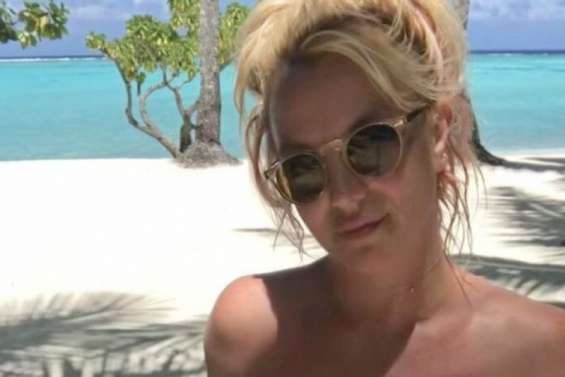Britney à Bora Bora