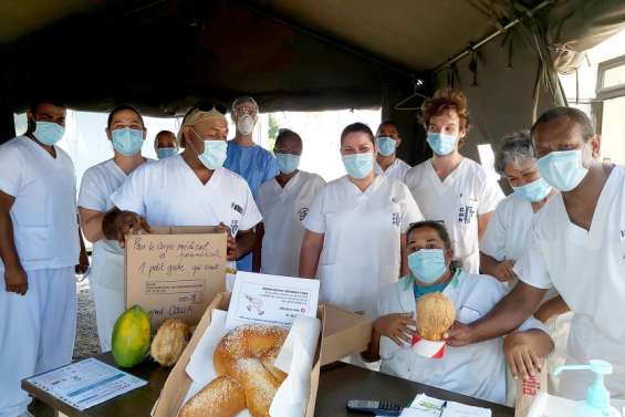Une brioche pour les équipes hospitalières