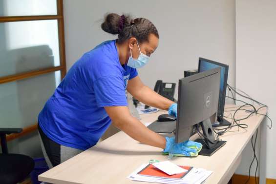 Les sociétés de nettoyage devenues spécialistes de la désinfection