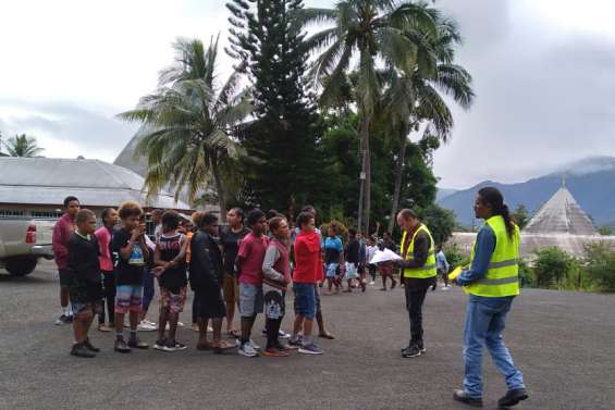 Des kits de tests distribués à Canala