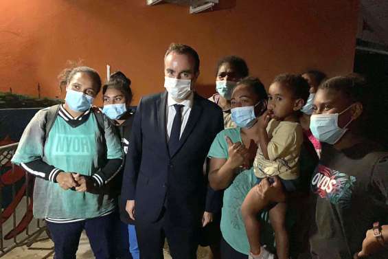 [VIDÉO] Deuxième visite de Sébastien Lecornu à Ouvéa