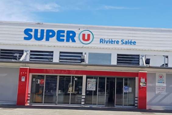 L'ACNC autorise l'extension du Super U de Rivière-Salée