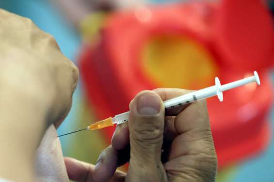 La Fédération des fonctionnaires demande un délai supplémentaire pour la vaccination obligatoire