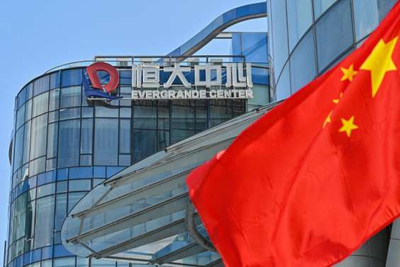 Evergrande s'écroule pour son retour en Bourse