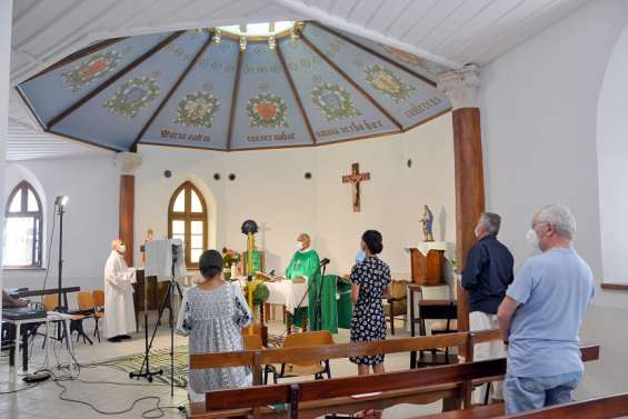 [GROS PLAN] Père Roch Apikaoua : 
