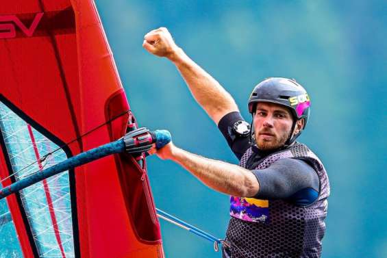 Les Goyard réunis sur le plan d'eau olympique