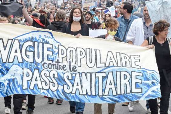 Plaintes après des incidents lors d'une manifestation anti-pass