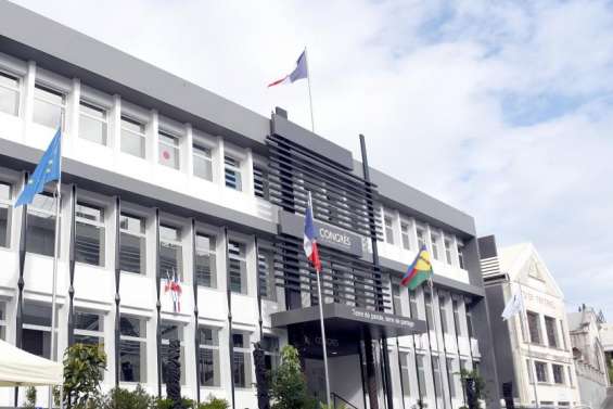 Le Congrès approuve les comptes de 2020, année de boom de l’endettement