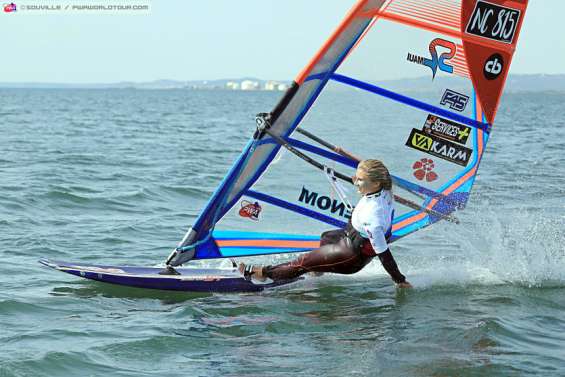 Windsurf : Océane Lescadieu retrouve le circuit mondial