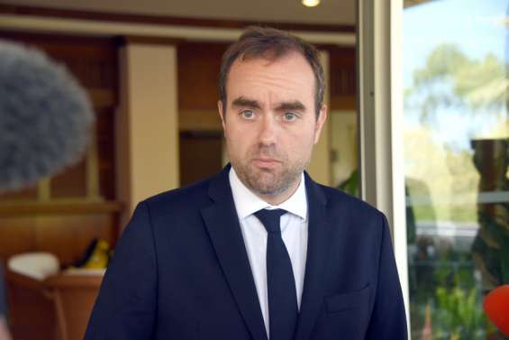 Pour la date du référendum, il faudra encore attendre.