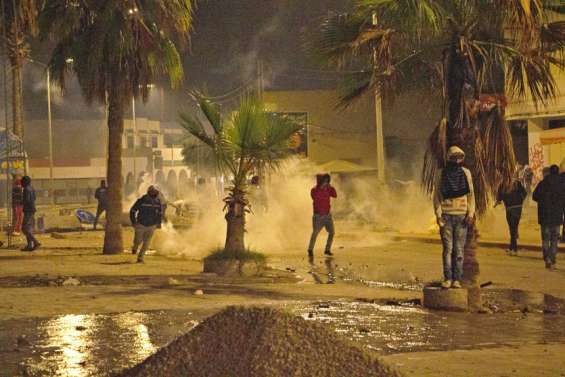 La crise de déchets dégénère à Sfax, un mort