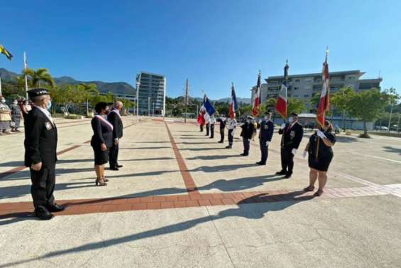 L'Armistice commémoré sur la place des Accords