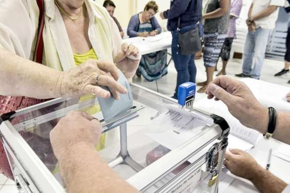 [GROS PLAN] L'Etat reste ferme sur la date du 12 décembre