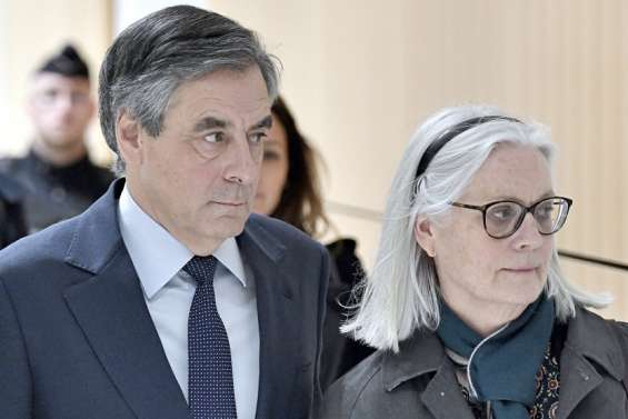 François Fillon et son épouse de retour au tribunal