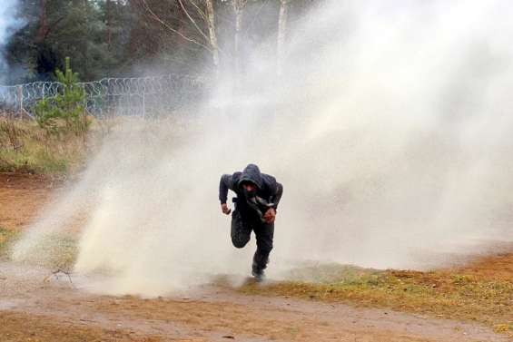 Pologne - Biélorussie : affrontements à la frontière