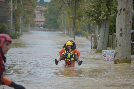 Au Parlement, les pompiers font l'unanimité