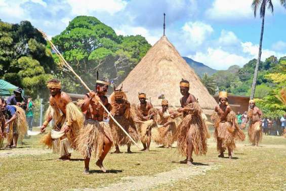Un séminaire pour relancer le festival Cia Na Ton
