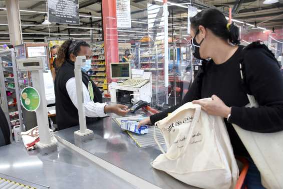 L’emploi repart à la hausse en juin 2021 selon l’Isee