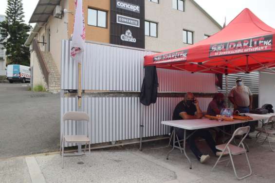 Conflit à Clinéo : quelques bacs non livrés