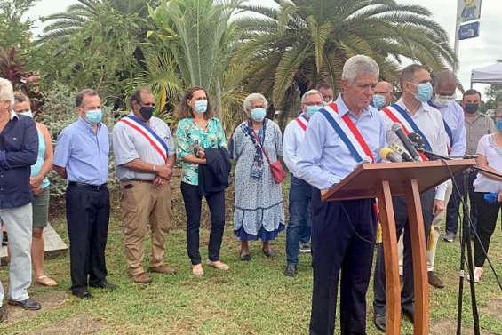 À Boulouparis, le sénateur Pierre Frogier appelle au dialogue
