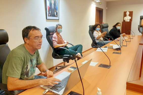 La Foa : les écosystèmes coralliens de Ouano ont la santé