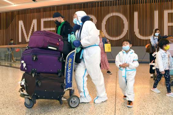 Omicron : un premier cas de transmission locale en Australie